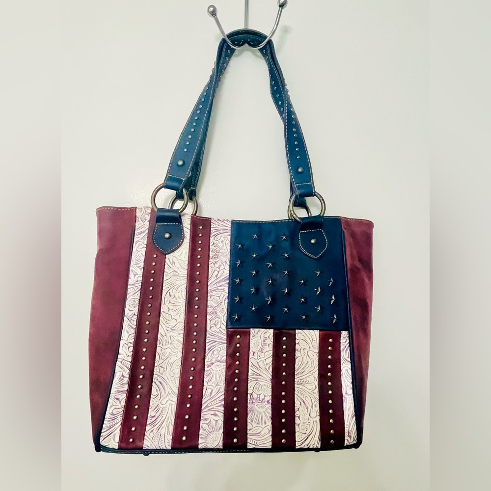 🇺🇸American Flag 🇺🇸Purse with Concealed Pocket
